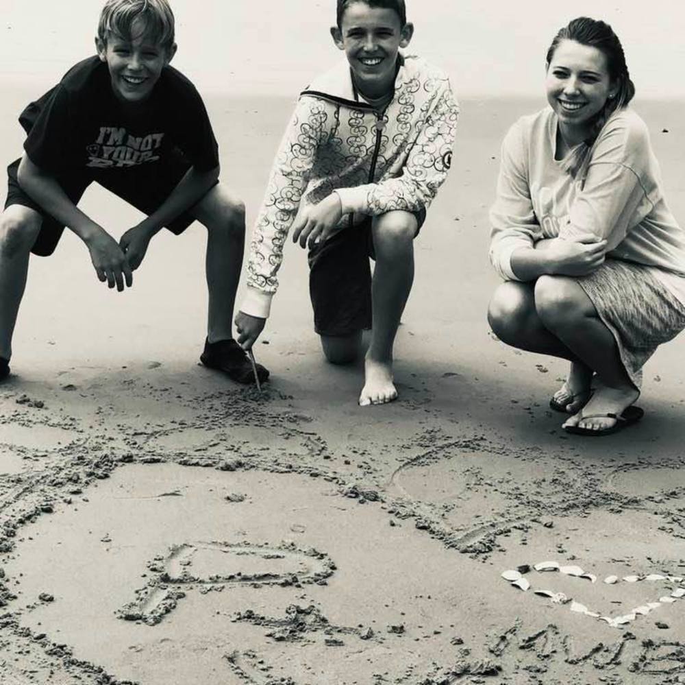 Meet your Posher, Valarie